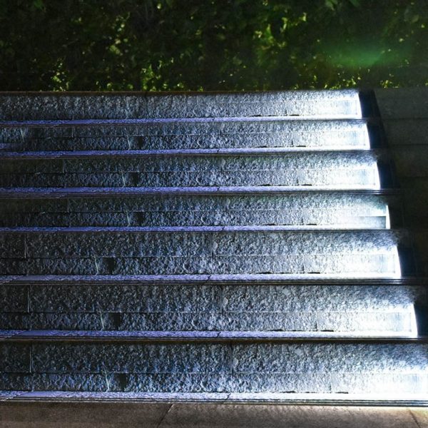 led solaire escalier exterieur