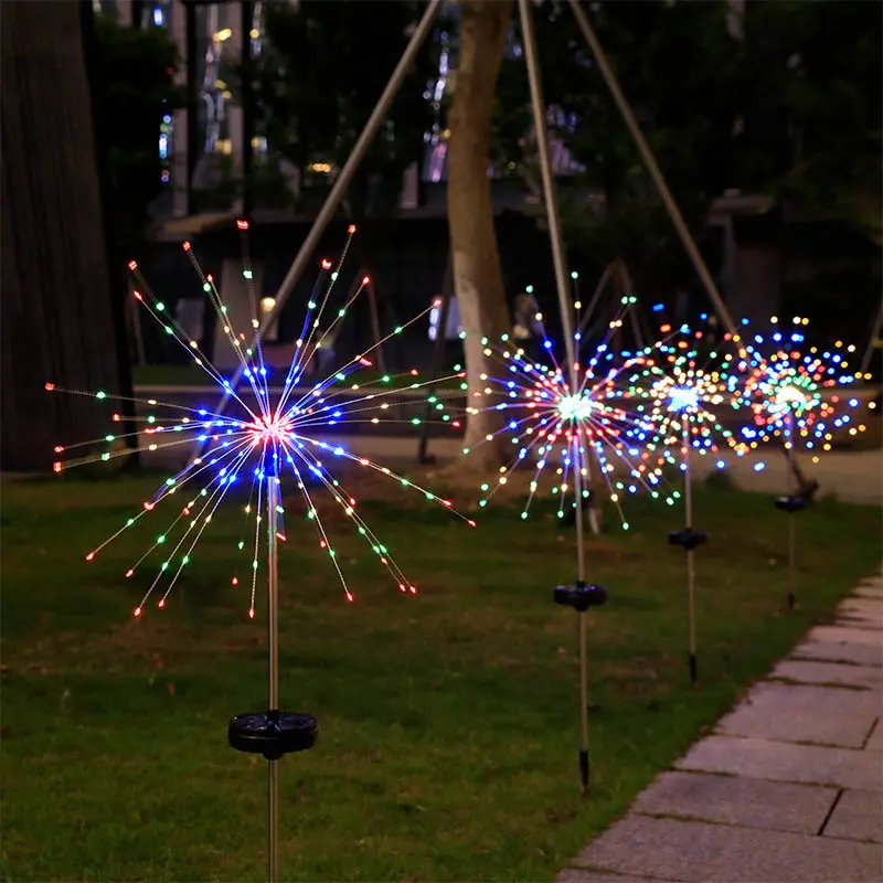 decoration lumineuse solaire jardin noel